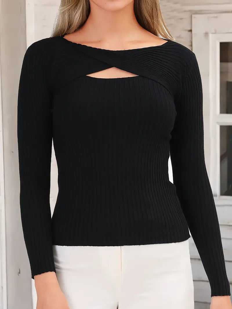Stilla | Elegant Strikpullover Med Tværgående Udhulning