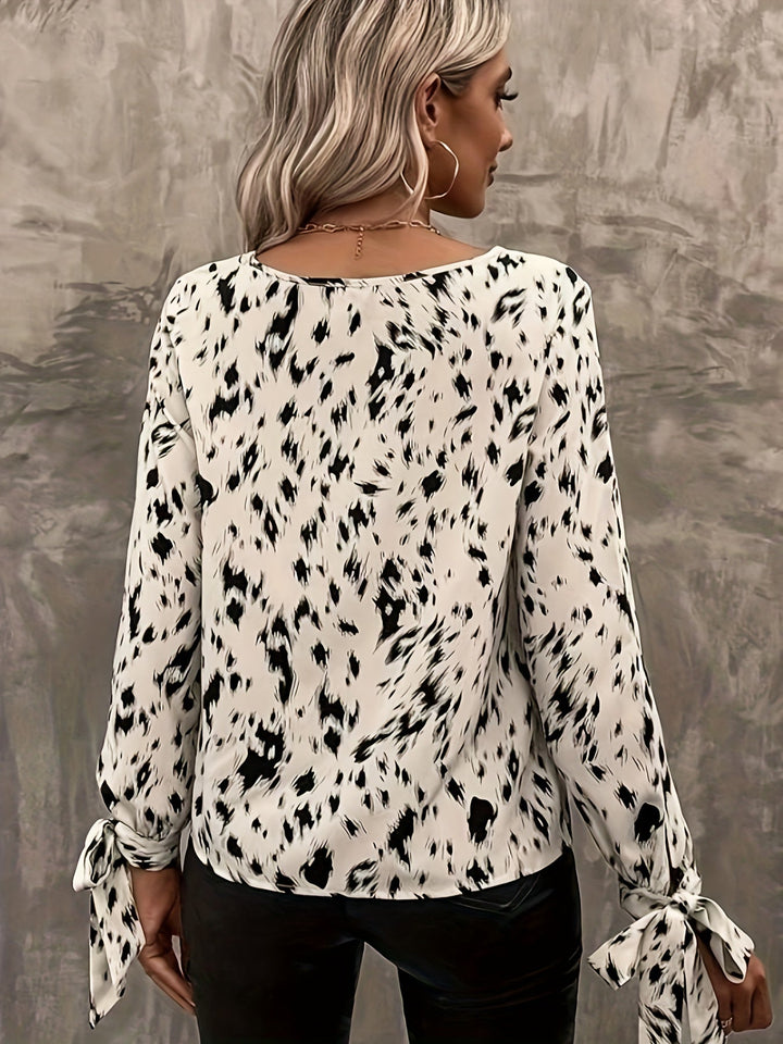 Stilla | Elegante Bluse Med Lange Ærmer Og Bundet Manchet