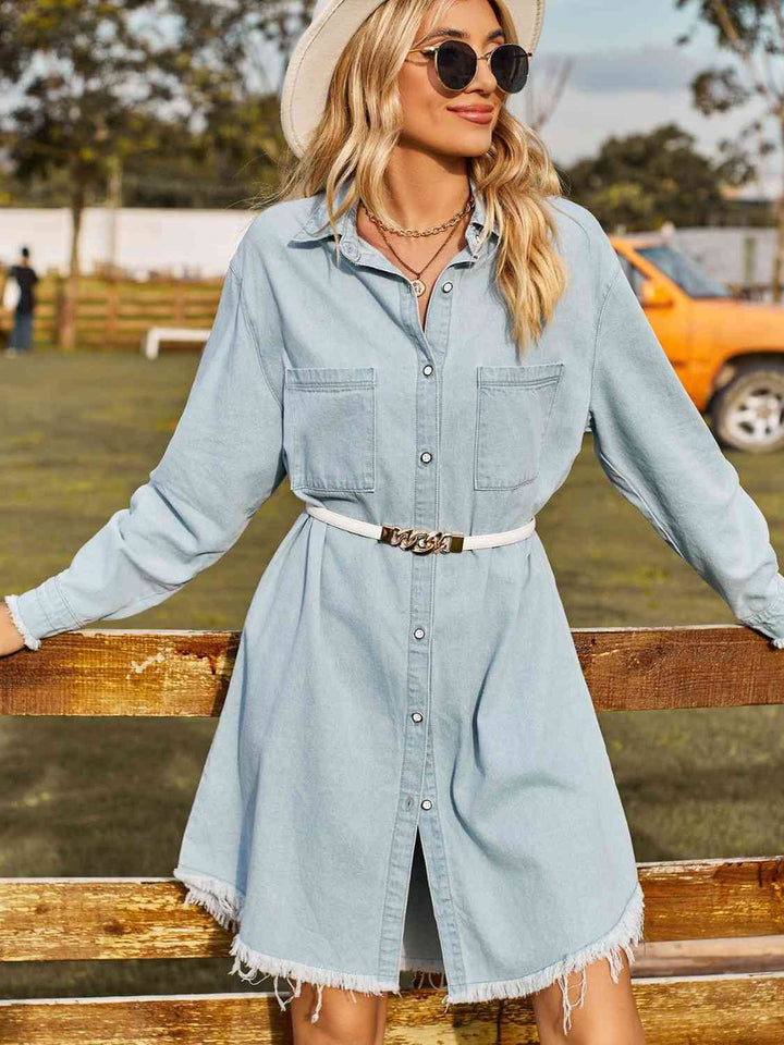 Stilla | up Kravehals Ru Raw Hem Denim Kjole
