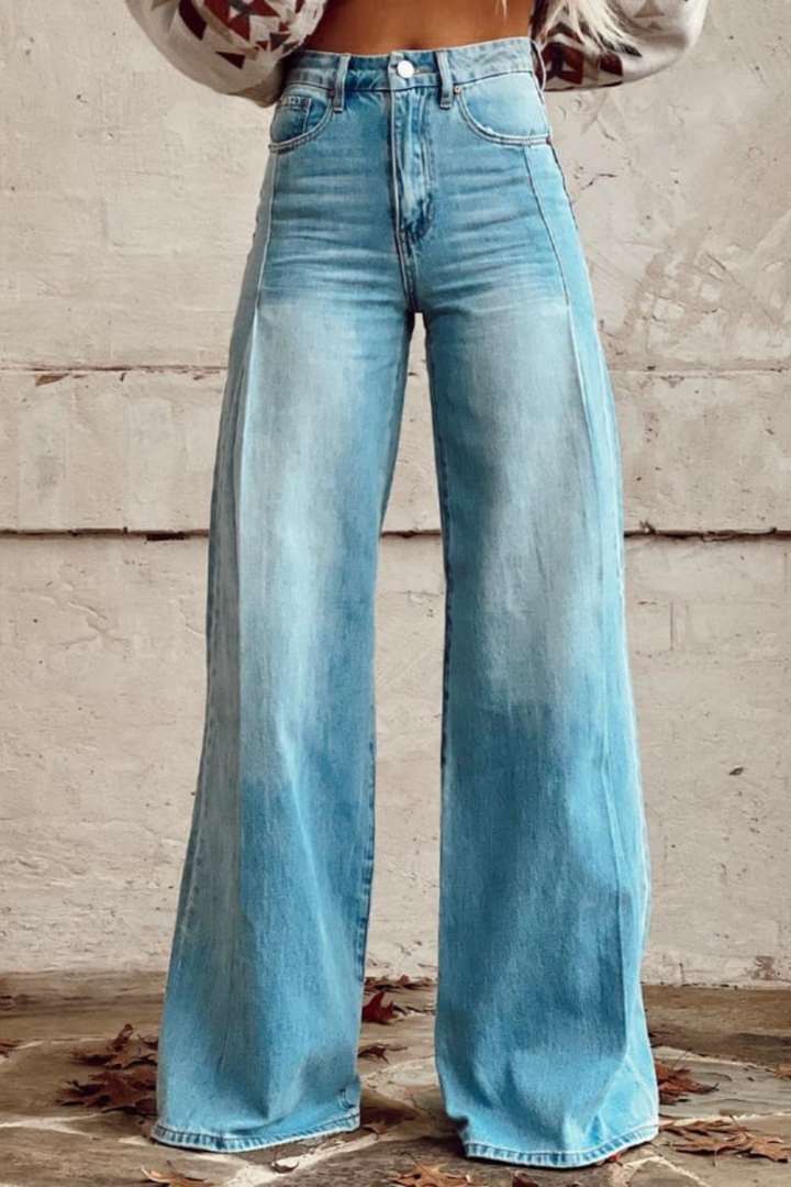Stilla | Designerjeans Bred Skåret