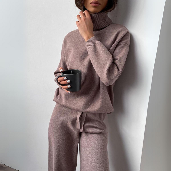 Stilla | Elegant Sæt Med Bluse