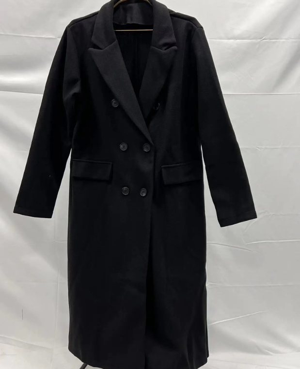 Stilla | Trendy tøj til minimalistisk stil