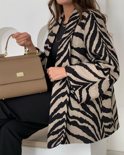 Stilla | Elegant Jakke Med Et Zebramønster