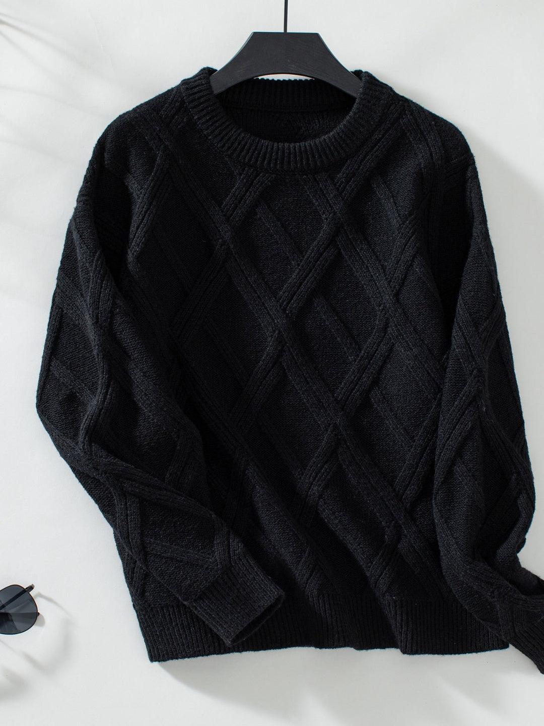 Stilla | Pullover med lange ærmer og geometrisk rundhals