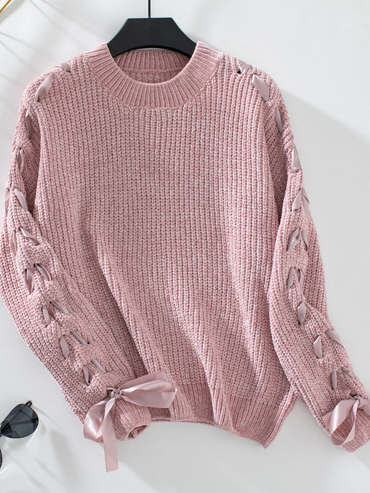 Stilla | Pullover med lange ærmer og rund, snøret krave