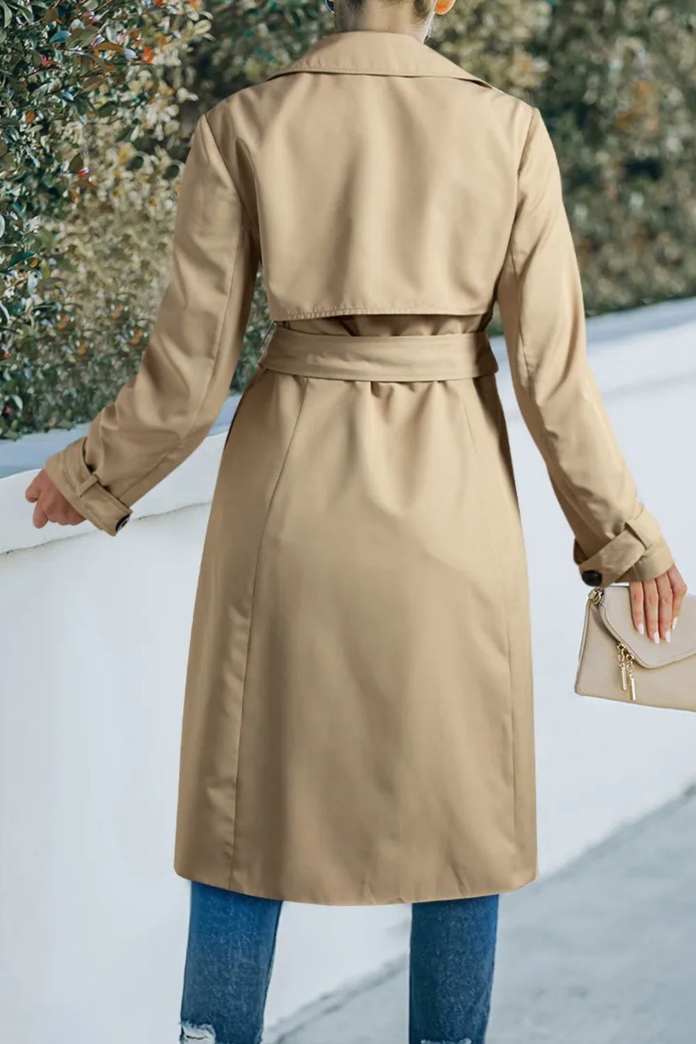 Stilla | Trenchcoat Med Lange Ærmer, Krave og Bindebelt Samt Knapper