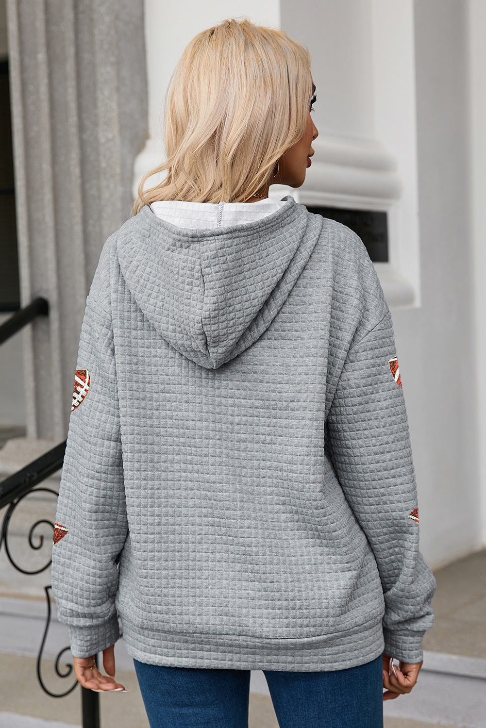 Stilla | Fritidstrøje Med Hætte i Elegant Design