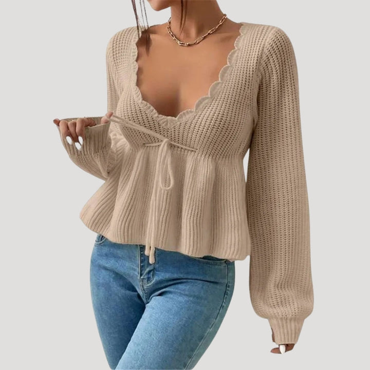 Stilla | Scalloped Edge Strikket Babydoll Trøje