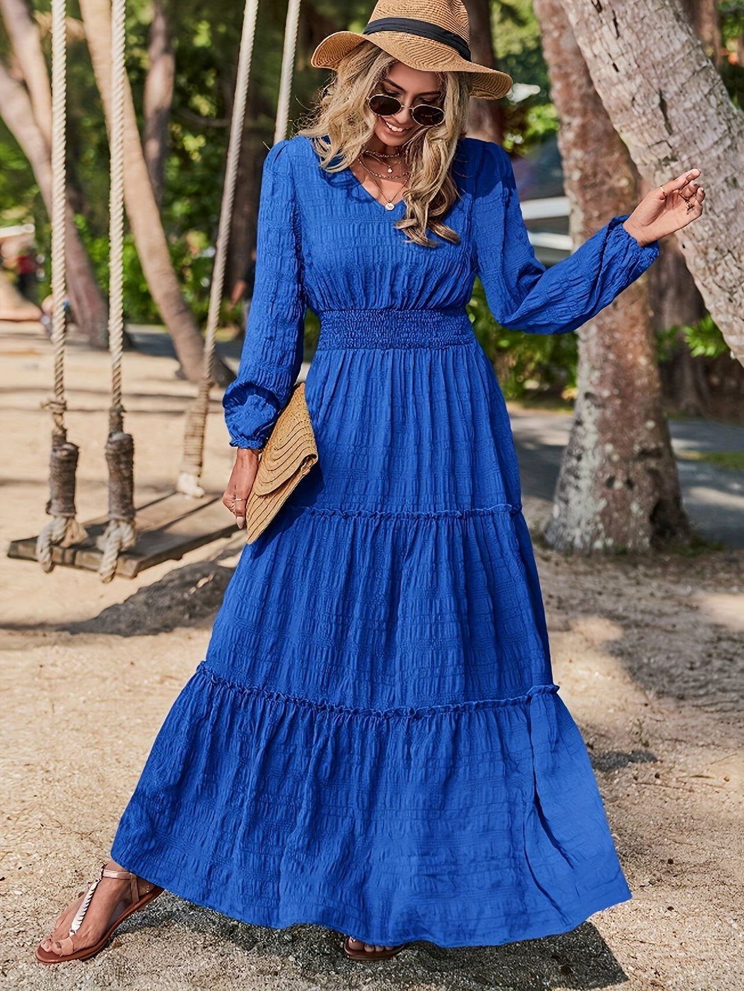 Stilla | Elegant Maxi Kjole Med V-Hals