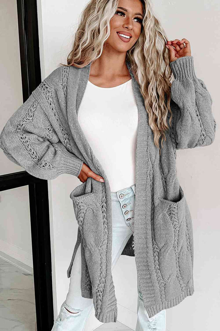 Stilla | Cardigan med skrå skuldre