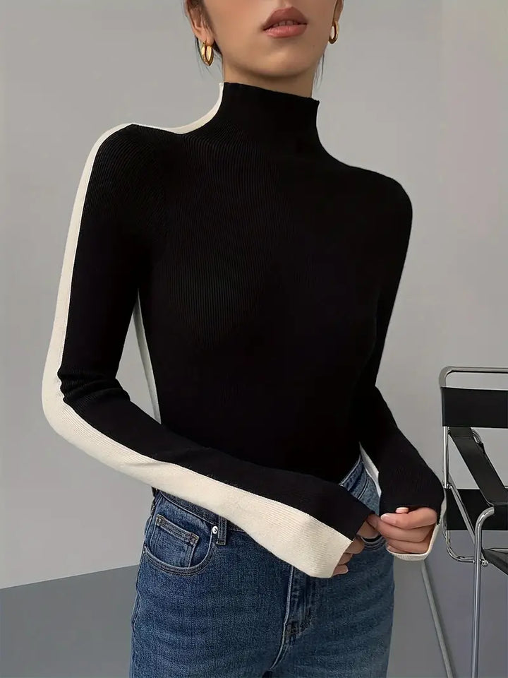 Stilla | Elegant Rullekrave Sweater Med Farveblok Design