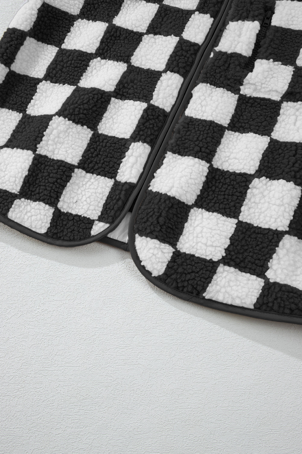 Stilla | Tidless, Dafor Mantel