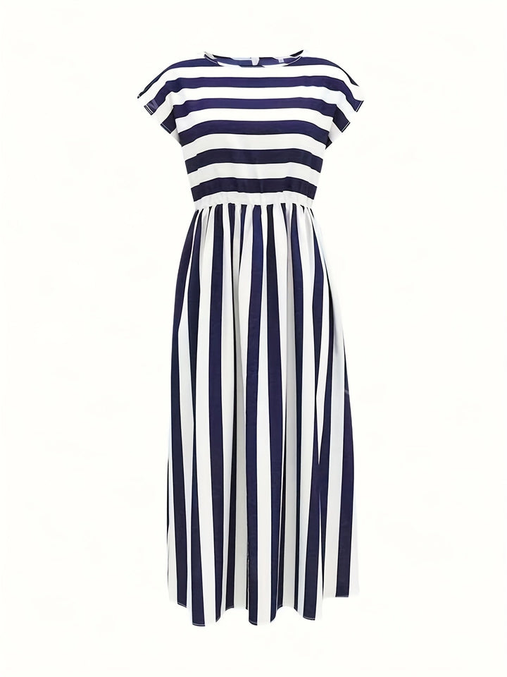 Stilla | A-Line Kjole Striber Navy Blue & Hvid Korte Ærmer Høj Talje