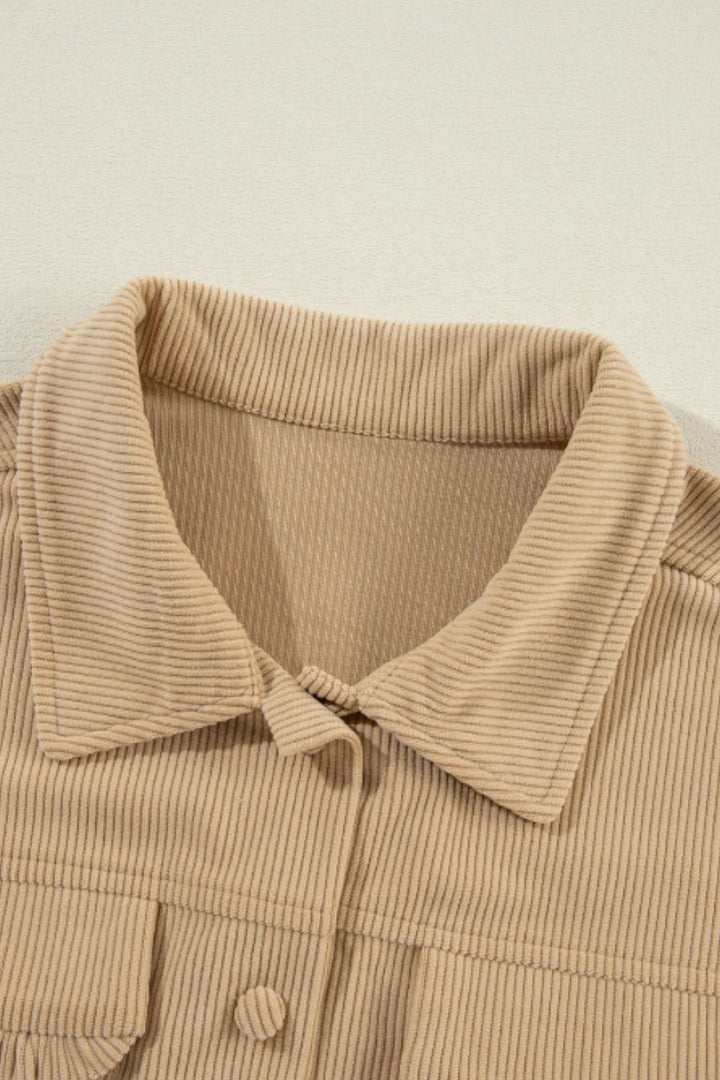 Stilla | Langærmet jakke med flæser og knapper