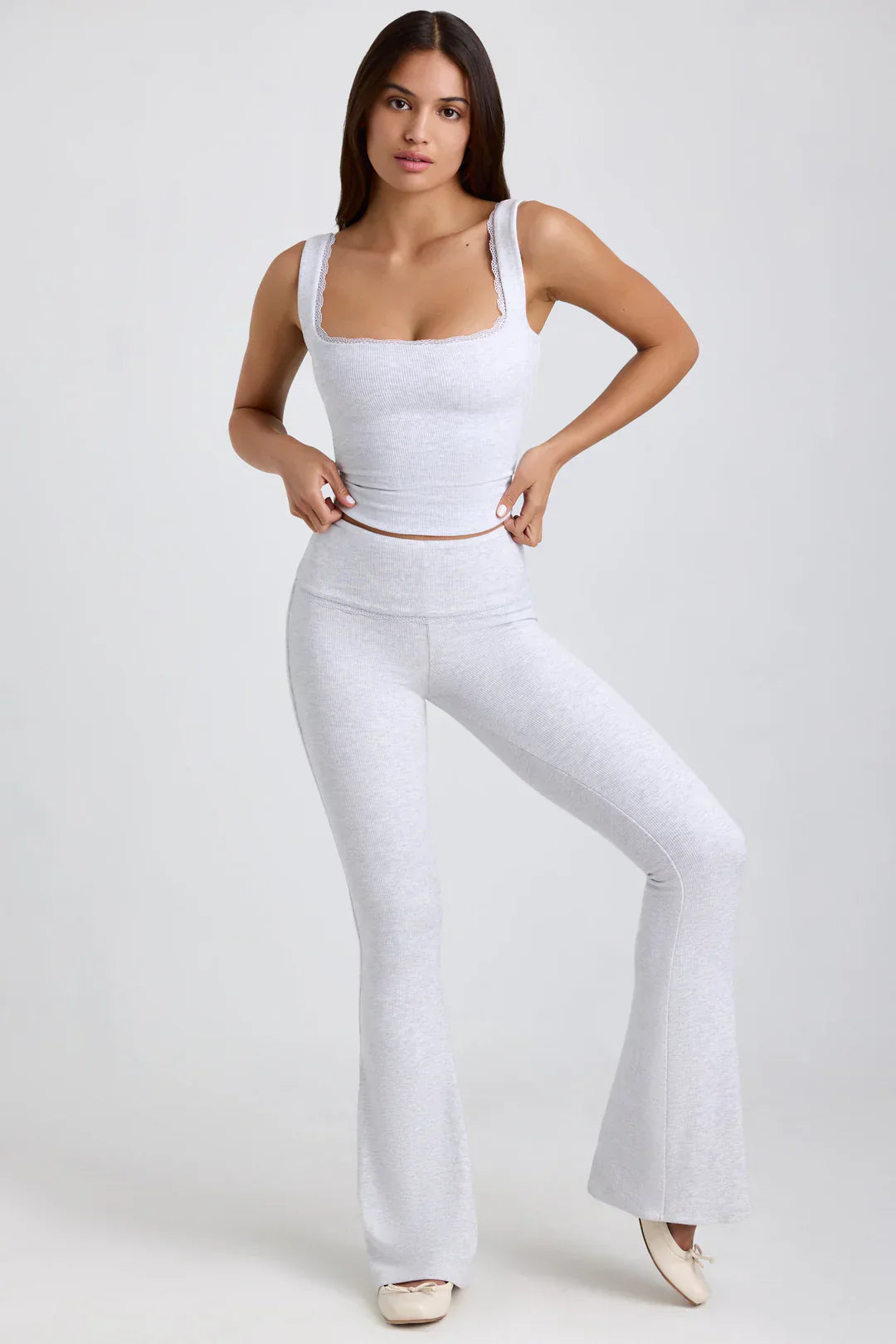 Stilla | Ribbet Modal Mid Rise Blusset Top Og Bukser