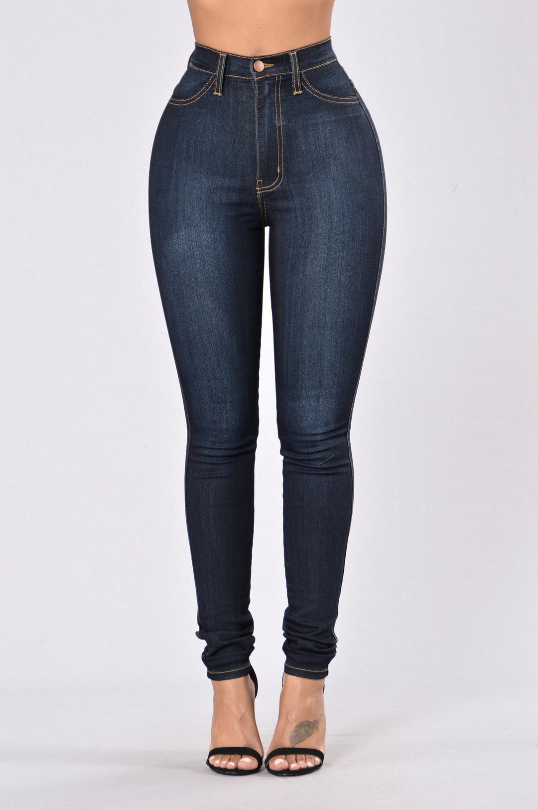 Dame højtaljede skinny jeans i kropsnær stil med strækbart materiale Stilla