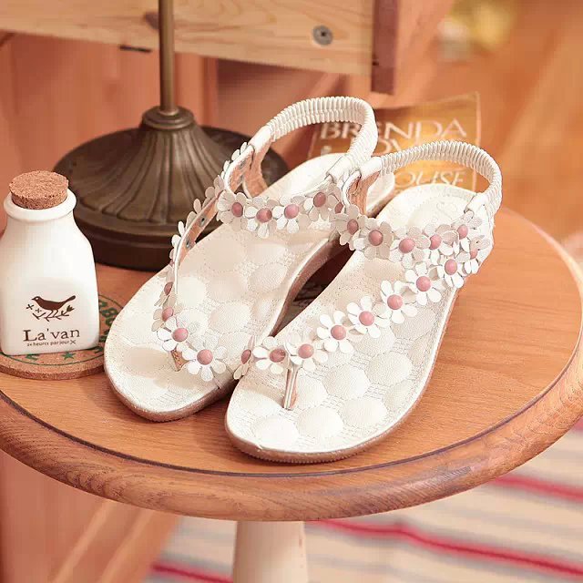 Dame sandaler med blomsterdesign og ergonomisk fodseng Stilla
