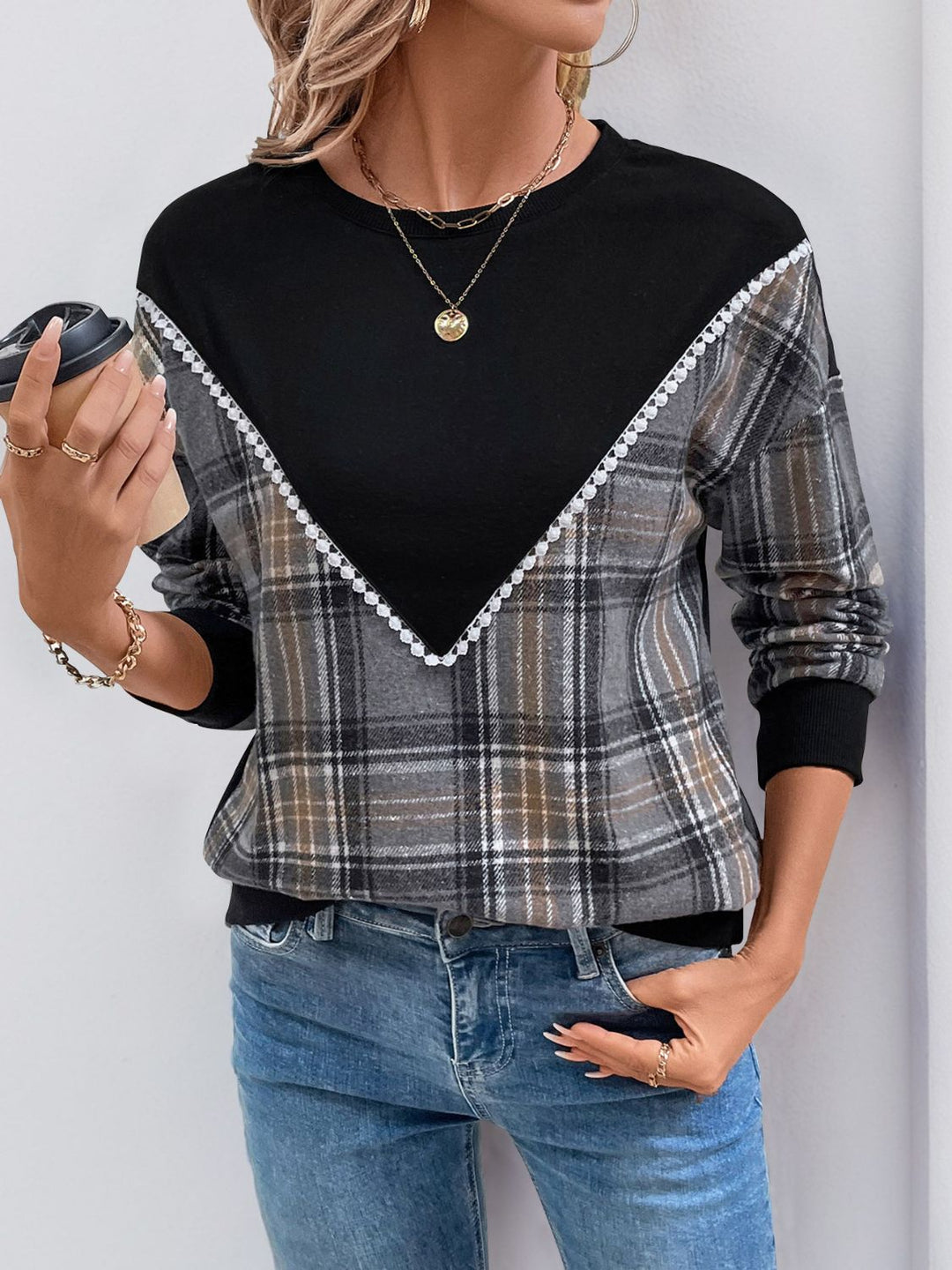 Stilla | Sweatshirt Med Rund Halsudskæring, Lange Ærmer og Ternet Mønster Perfee