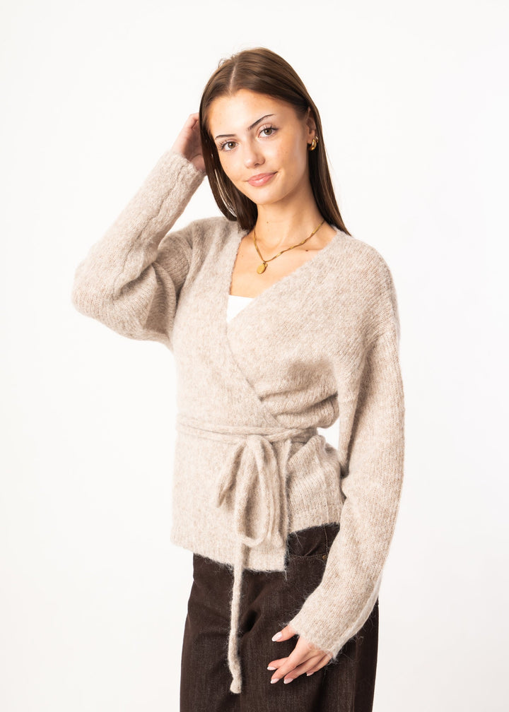 Stilla | Smart Vending Cardigan