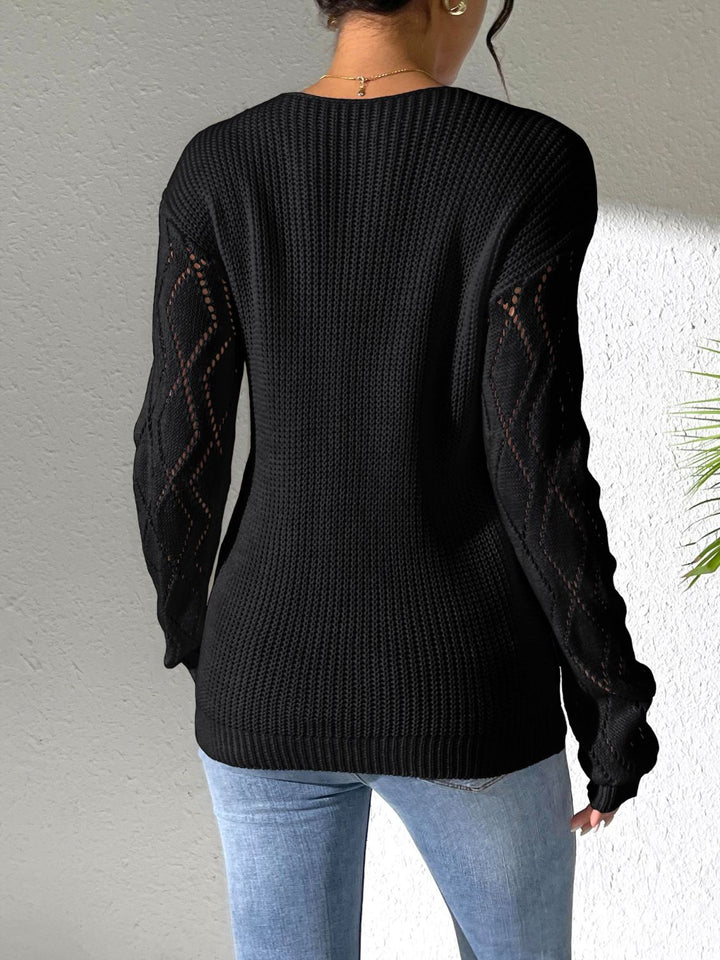 Stilla | Ajourpullover med V-udskæring og lange ærmer