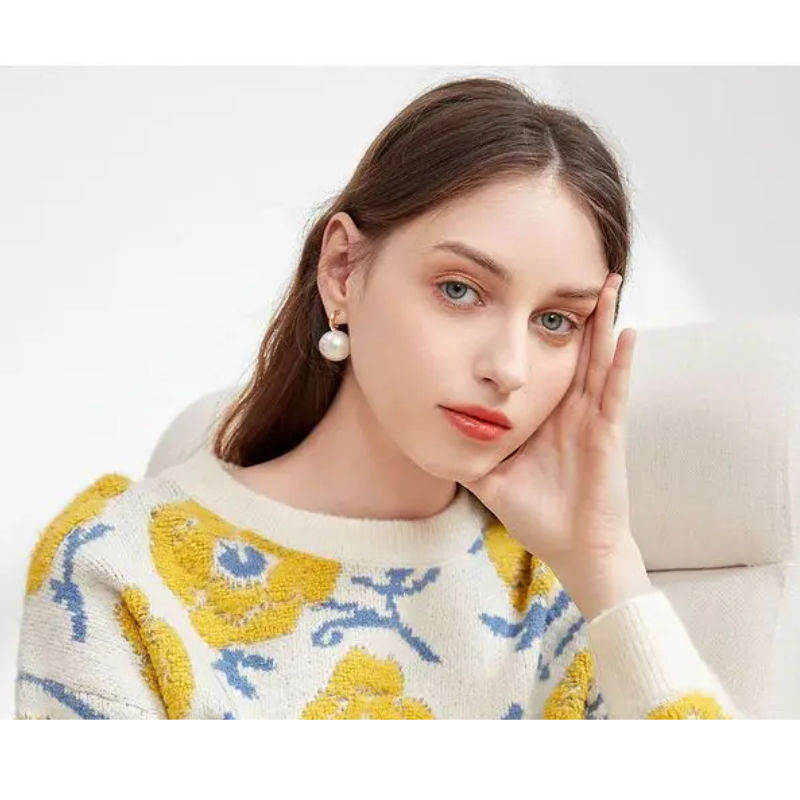 Stilla | Floral Flower Sweater