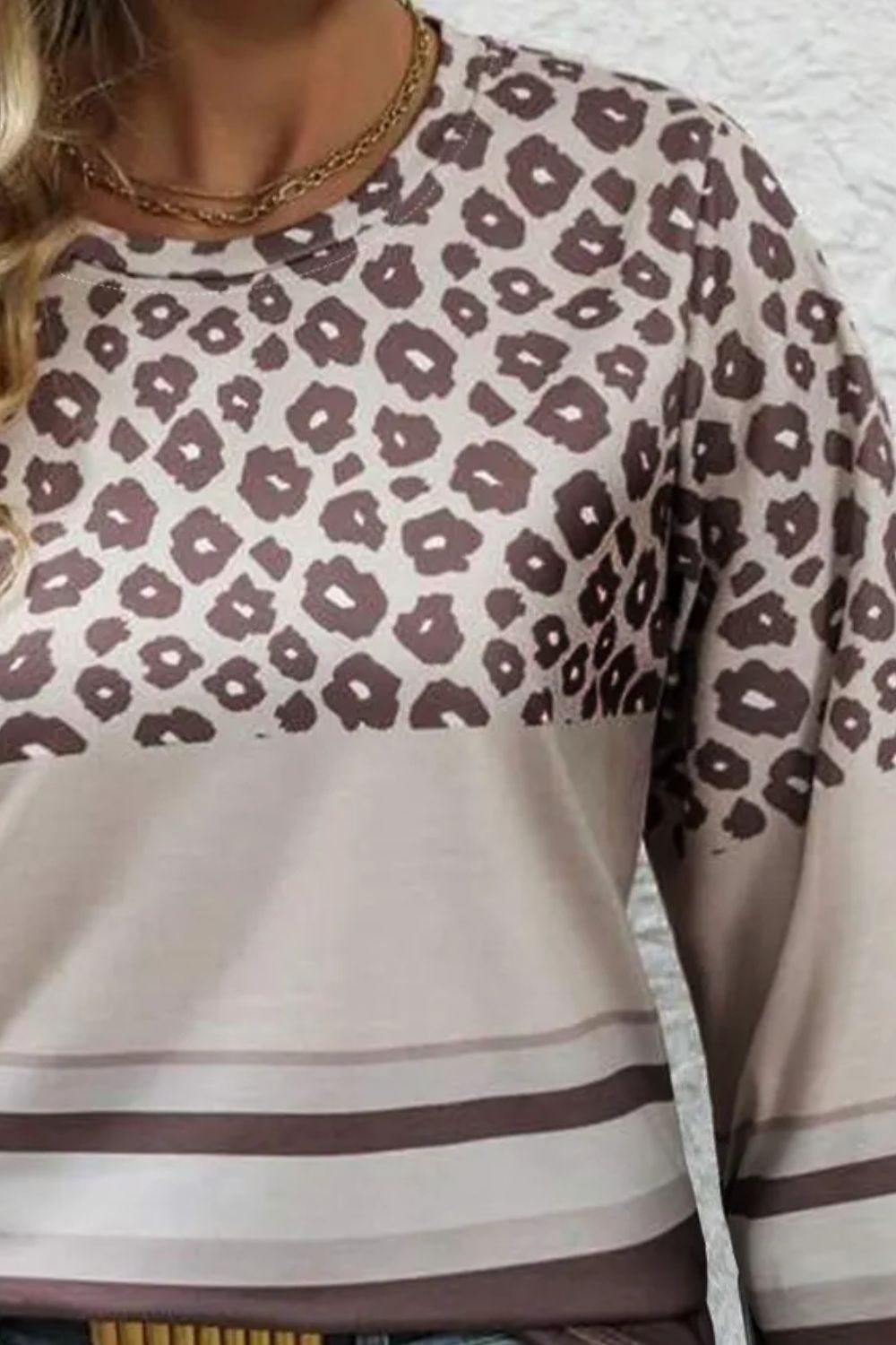 Stilla | Langærmet Leopardtop med Rundhals i Størrelse Plus