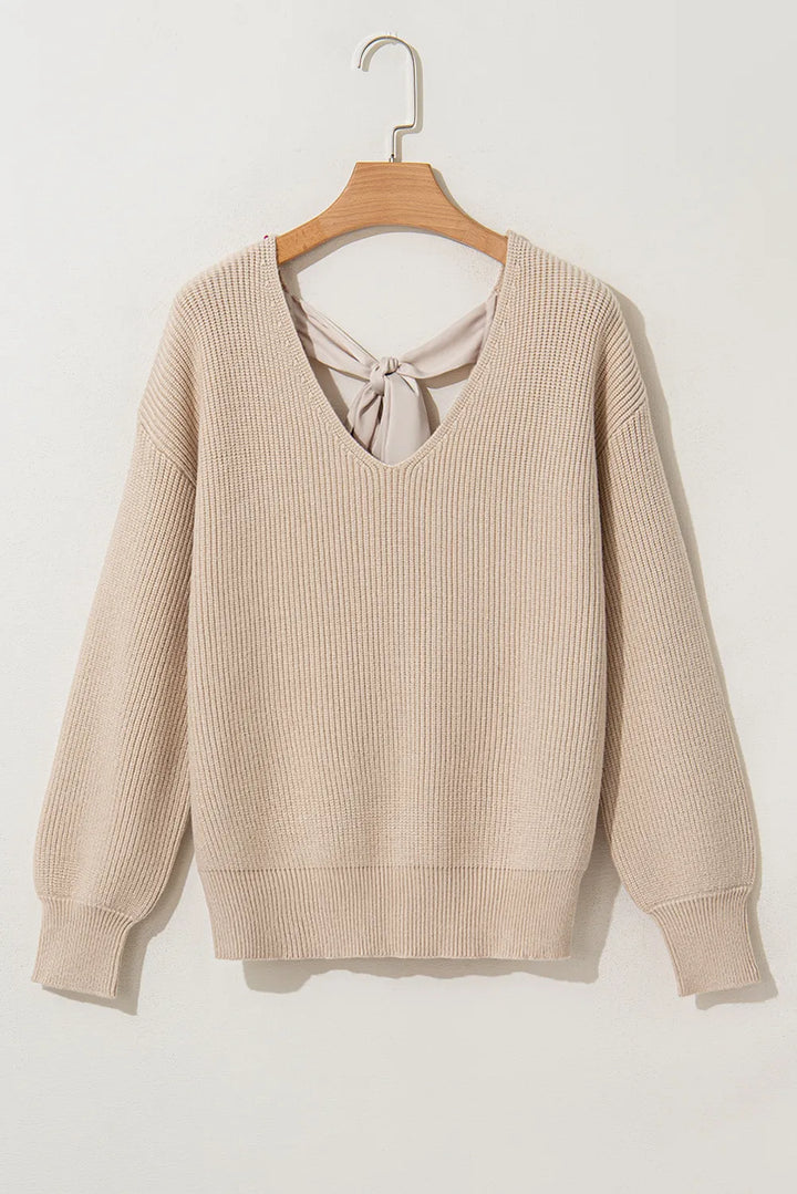 Stilla | Pullover med lange ærmer og V-hals med knude