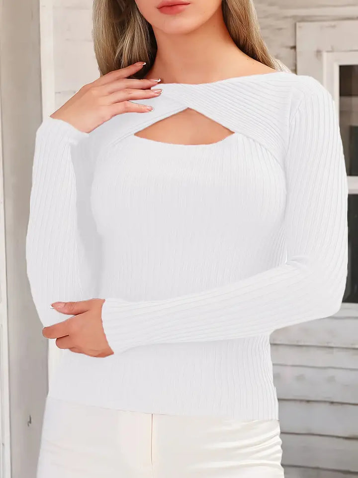 Stilla | Elegant Strikpullover Med Tværgående Udhulning