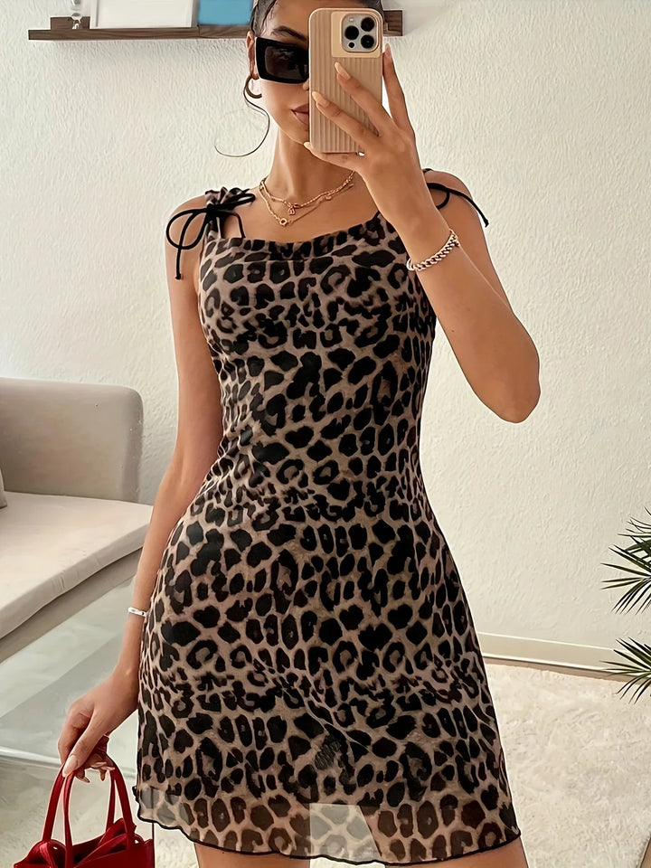 Stilla | Mini Kjole Med Leopardtryk Og Mesh