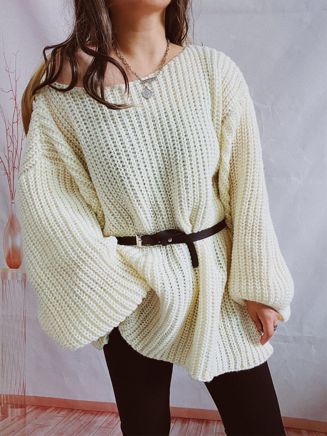 Stilla | Langærmet sweater med bådhals og bælte