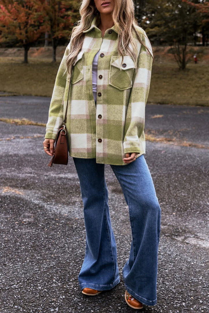 Stilla | Ternet Langærmet Jakke med Knapper til Klassisk Look