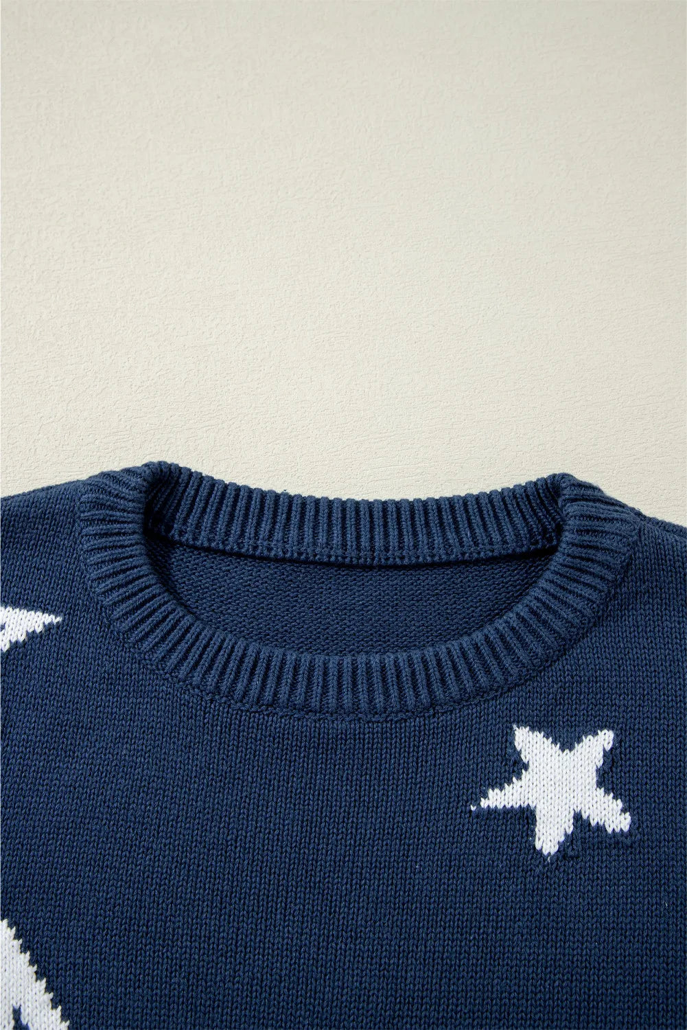 Stilla | Pullover med lange ærmer og rund stjernekrave