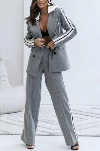 Stilla | Sporty og sporty patchwork blazer med knaplukning og hætte fra Easy Street