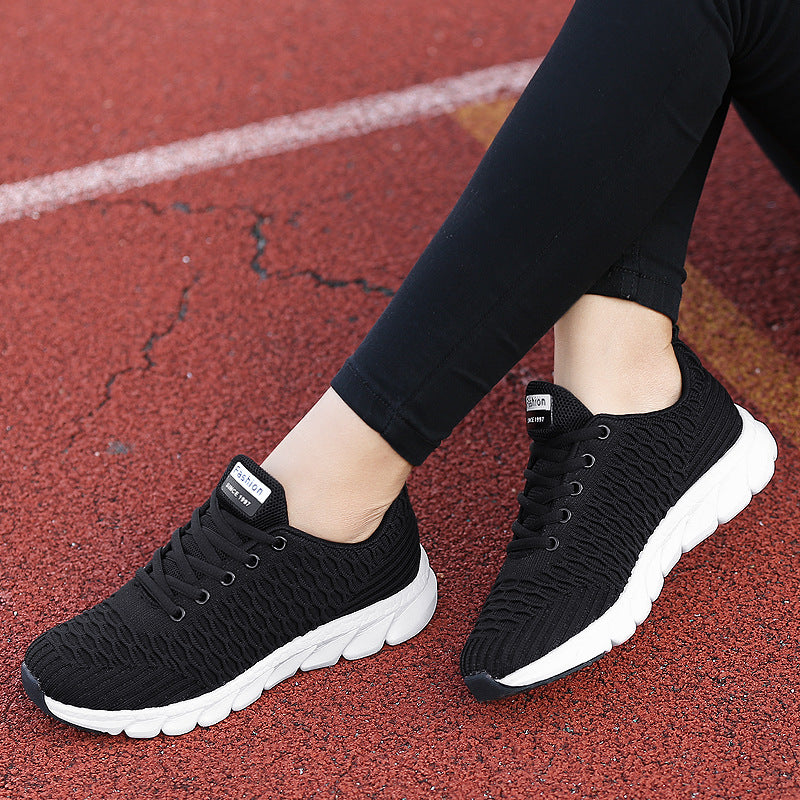 Dame Let Åndbar Strik-Sneakers Stilla