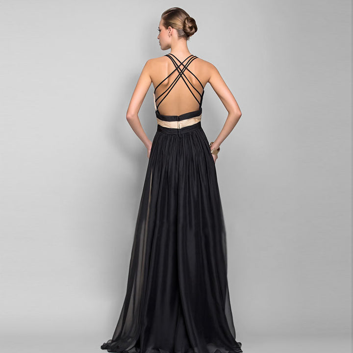 Dame Elegant aftenkjole med asymmetrisk snit og flydende chiffon Stilla