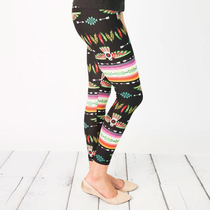 Kvinders leggings med farverigt etnisk mønster og elastisk talje Skovae