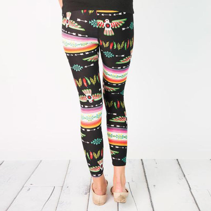 Kvinders leggings med farverigt etnisk mønster og elastisk talje Skovae
