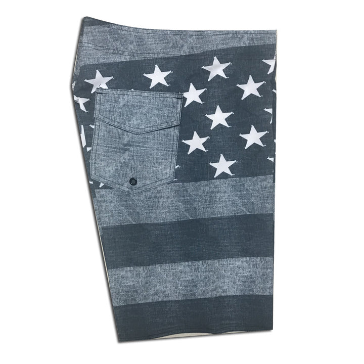 Herren Surf-Shorts i Vintage-stripe-look Stilla