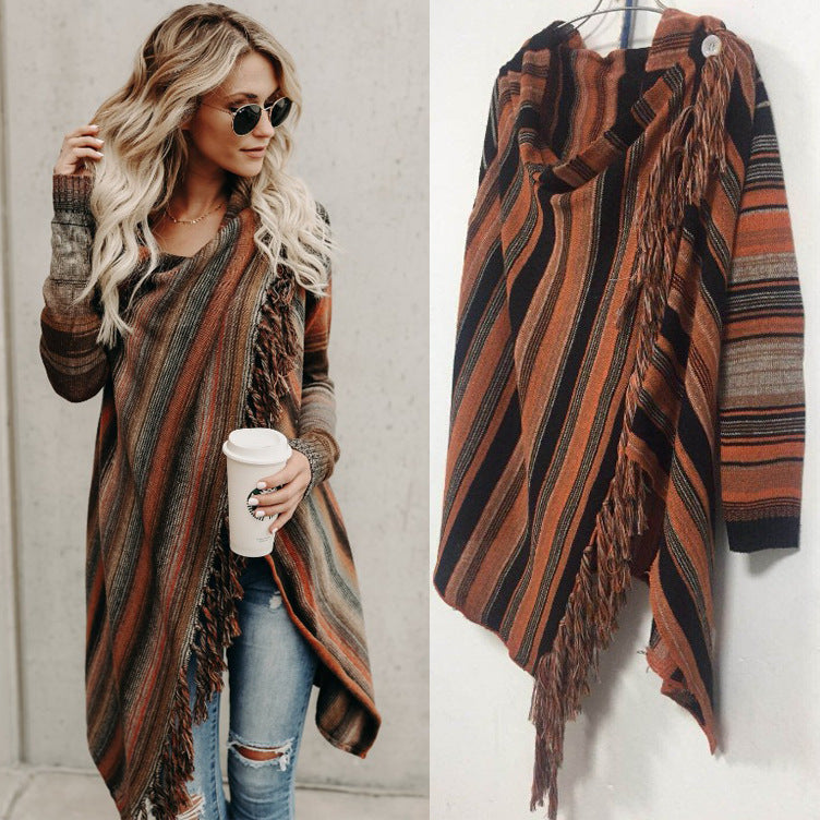 Dame afslappet strikcardigan med frynser og moderigtigt stribemønster Stilla
