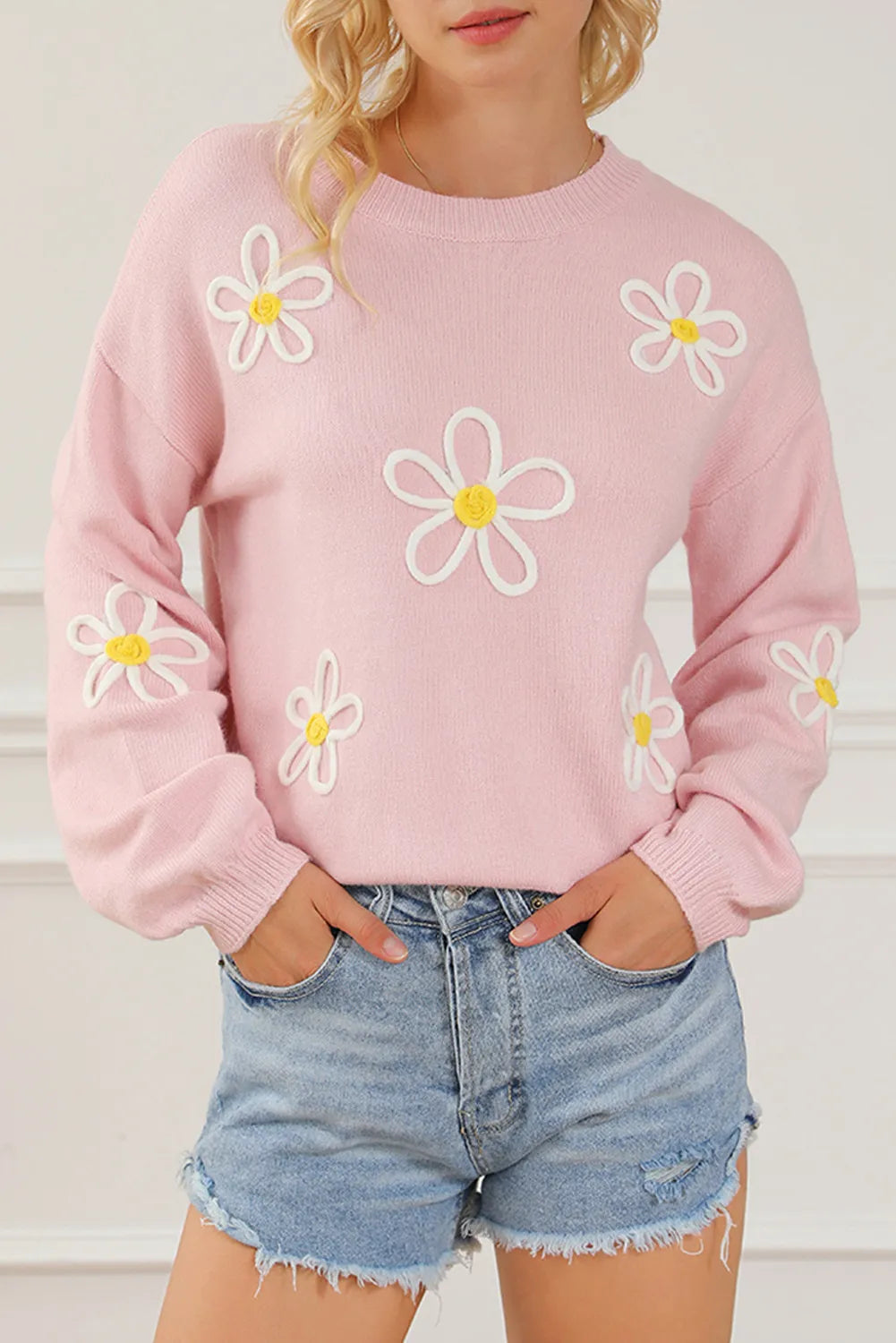 Stilla | Blomstret sweater med runde halsudskæring og overskårne skuldre
