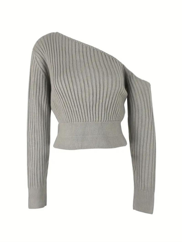 Stilla | Pullover i ribstrik med asymmetrisk udskæring