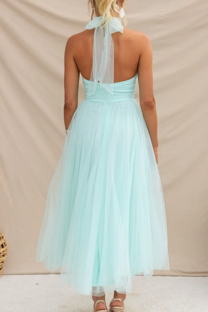 Stilla | Halter Tulle Mid Kjole