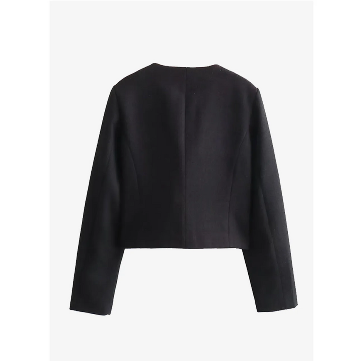 Stilla | Elegant Flyverbluse med Dobbelt Frontlommer og Knaplukning