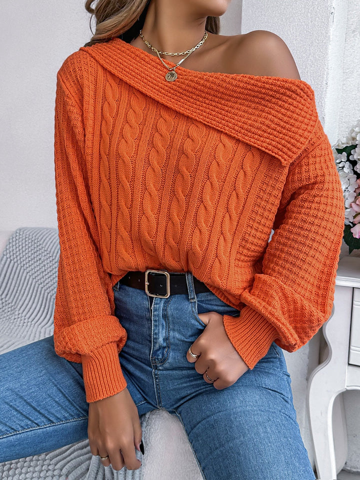 Stilla | Langærmet Fletstrikpullover Med En-Sidet Skulder
