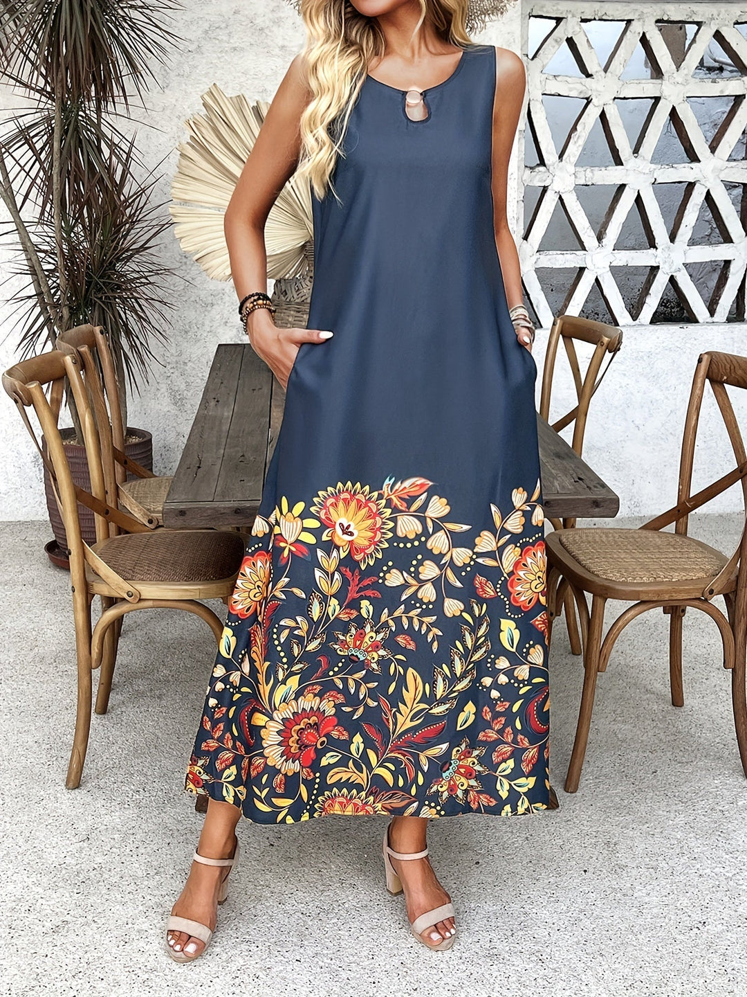 Stilla | Blå Maxikjole Med Blomster, Sommerkjole Retro Stil