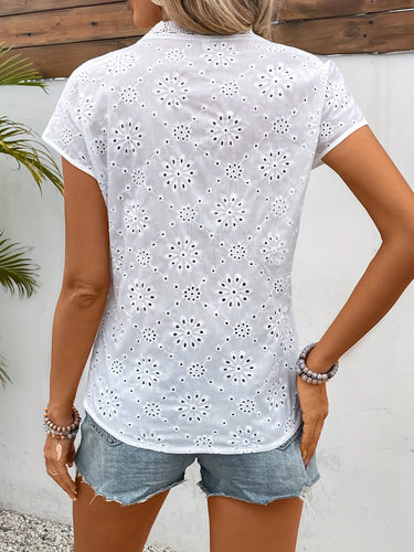 Stilla | Lace Bluse Til Damer Med V-Udskæring
