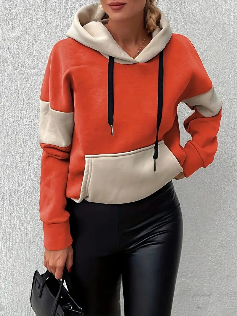 Stilla | Moderne bomulds hoodie med farveblokering-design