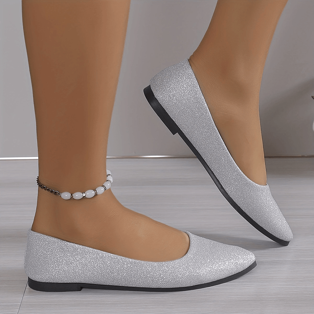 Stilla | Flade Loafers Med Tyk Hæl Og Spids Tå Til Kvinder