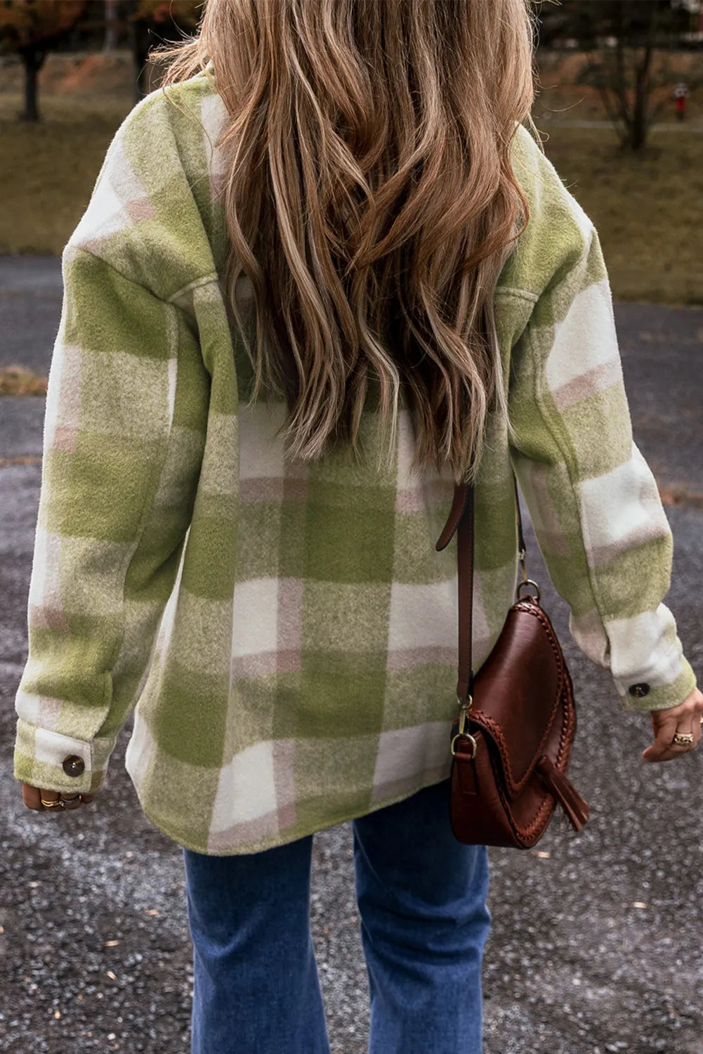 Stilla | Ternet Langærmet Jakke med Knapper til Klassisk Look