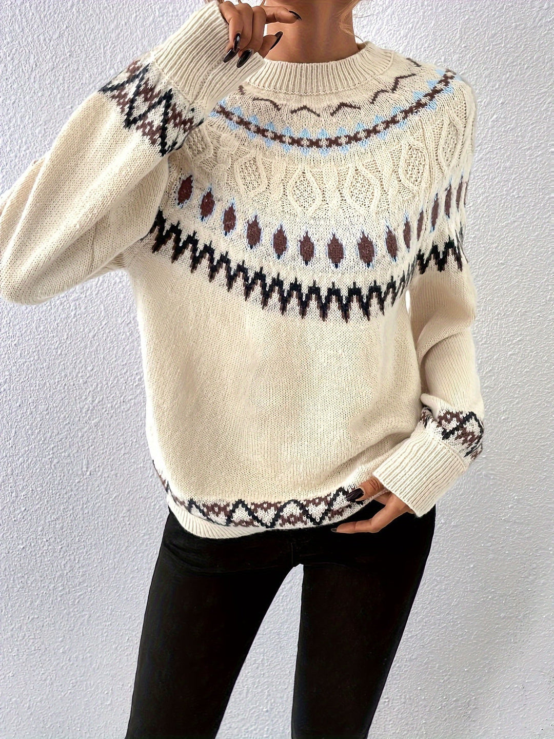 Stilla | Rundhalset sweater med geometrisk tryk